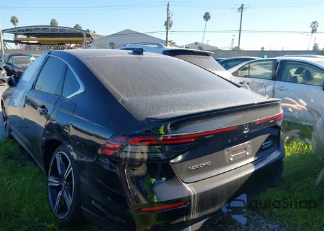 2024 Honda Accord Hybrid Sport z USA, uszkodzony, nr VIN 1HGCY2F54RA096812